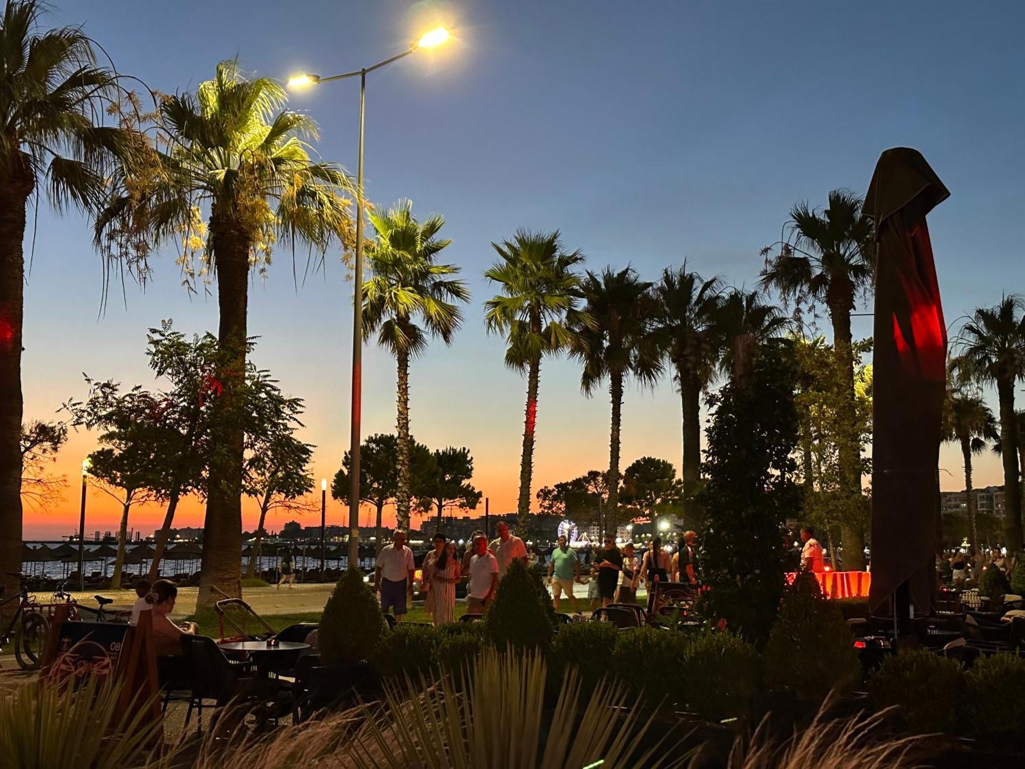 Lucas Apartments Rental Vlore Ngoại thất bức ảnh